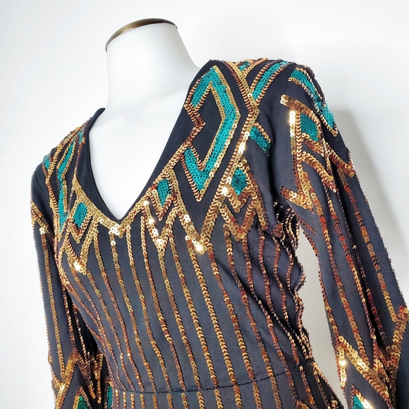 Revolve - Endeless Rose Sequin Embellished Bodycon Long Sleeve Mini Dress - Picture 7 of 14